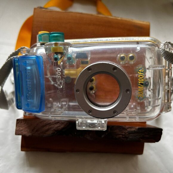 Canon WP-DC300 digital camera WATERPROOF case for POWERSHOT S30 S40 - Picture 1 of 8